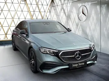 MERCEDES-BENZ E 220 d AMG Night AHK Distronic Sitzkomfort-P