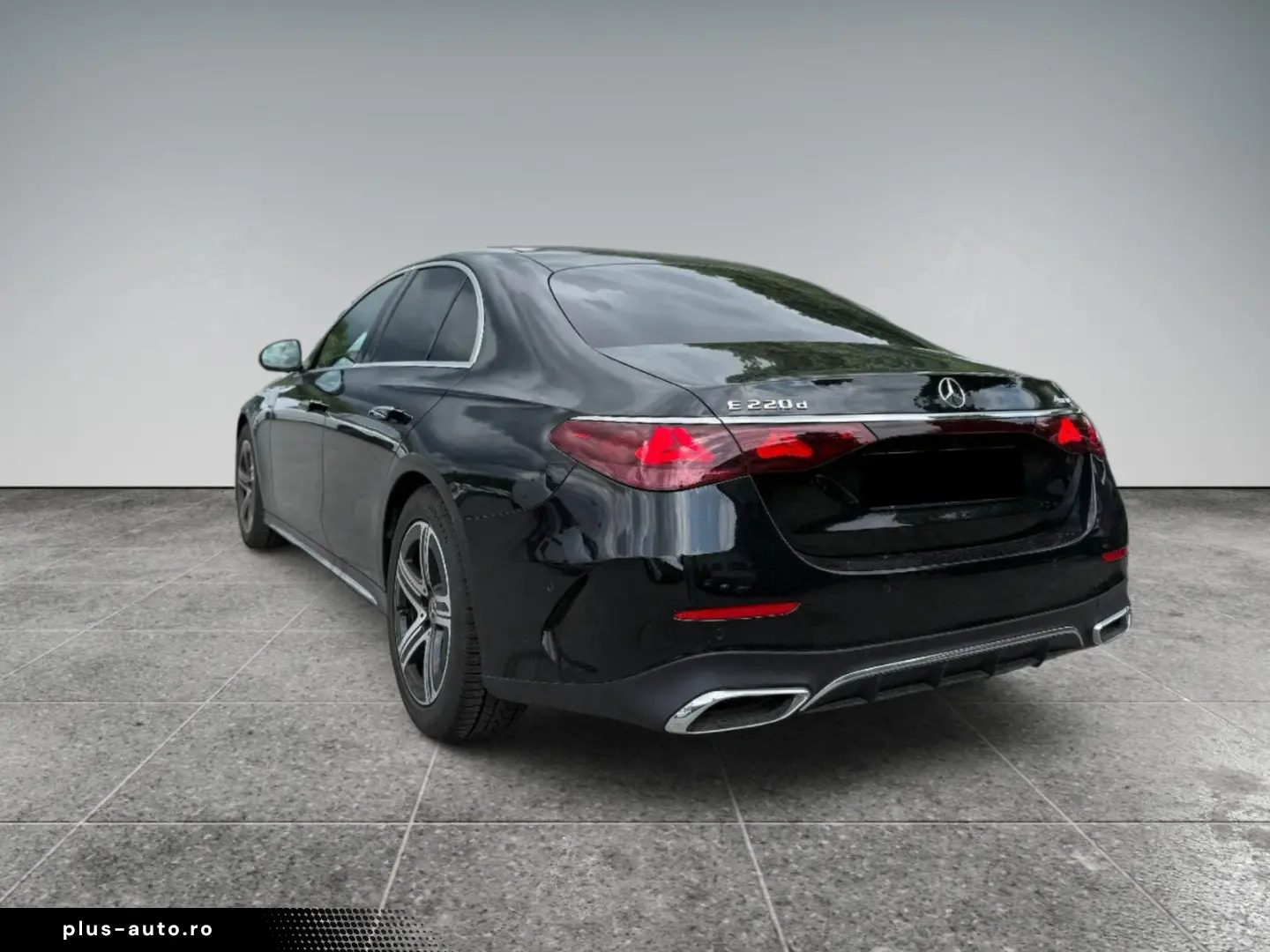 MERCEDES-BENZ E 220 d 4MATIC AMG Sport 360 Pano Burm
