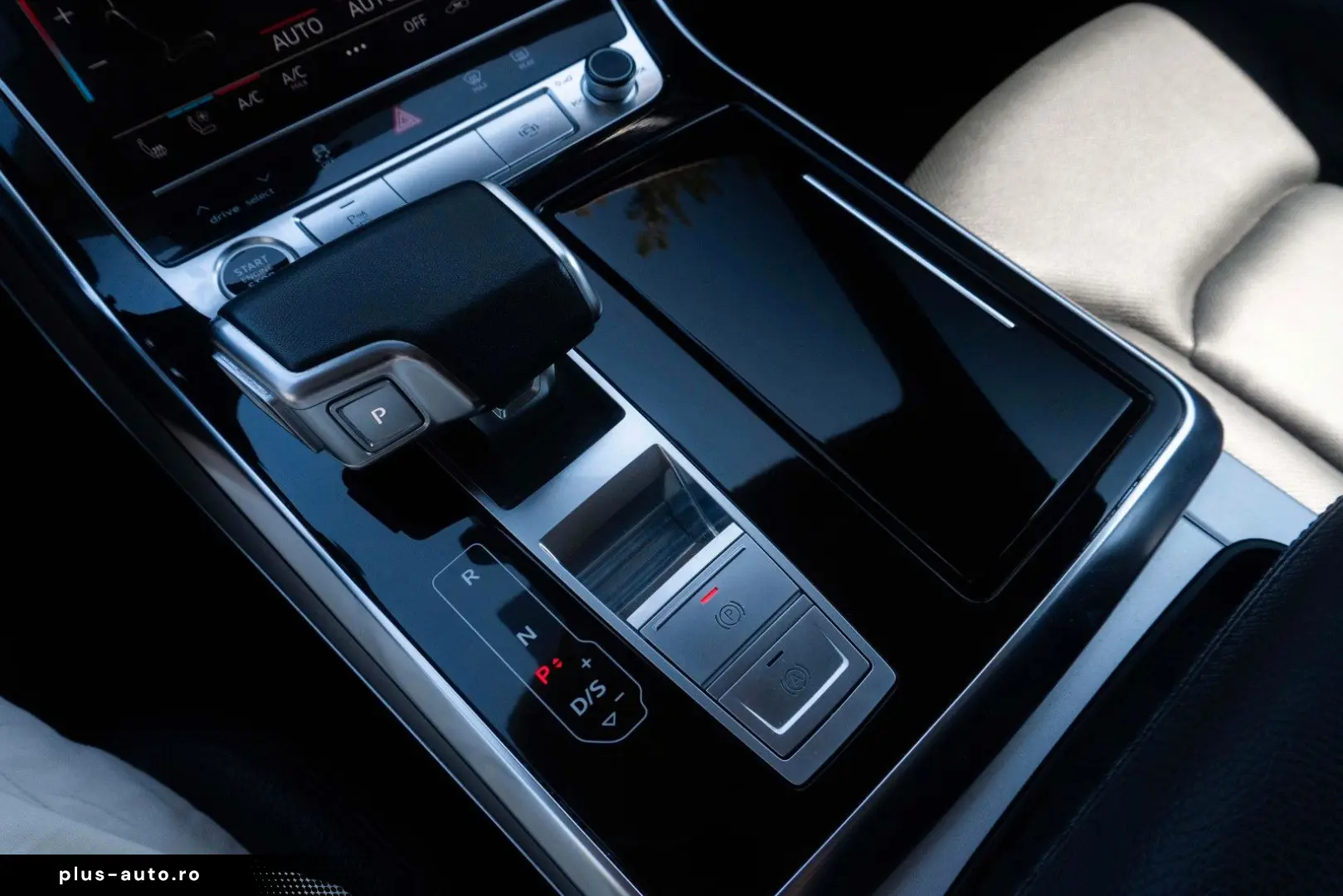 AUDI Q7 50 TDI quattro S line Matrix Ventilation seat