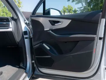 AUDI Q7 50 TDI quattro S line Matrix Ventilation seat
