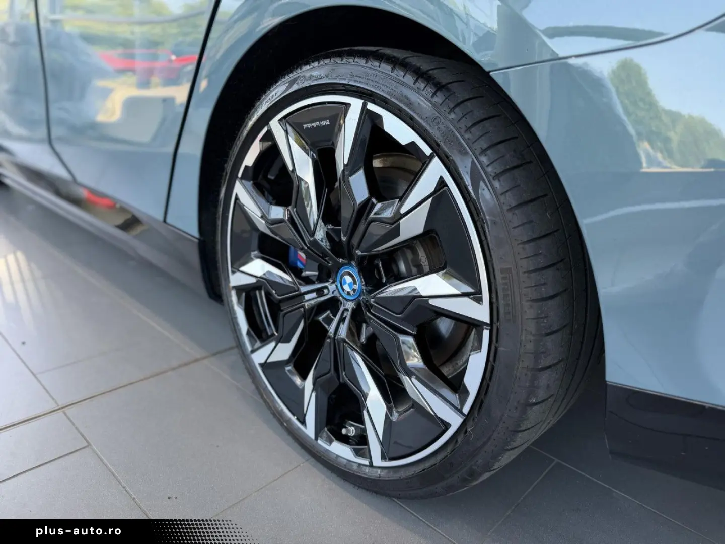 BMW i5 M60 xDr.M Pro PanoD.Sitzbel Bo Wi.SurView AHK