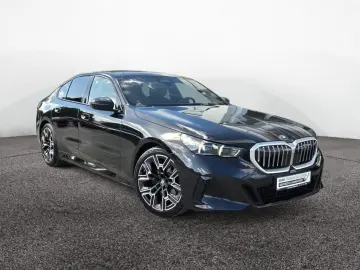 BMW 520 i M-Sport AHK STANDHZG 20ZOLL HK