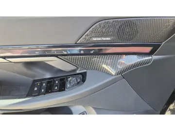 BMW 520 i M-Sport AHK STANDHZG 20ZOLL HK