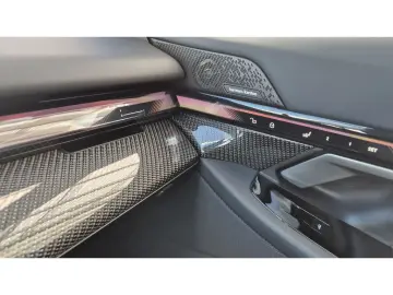 BMW 520 i M-Sport AHK STANDHZG 20ZOLL HK