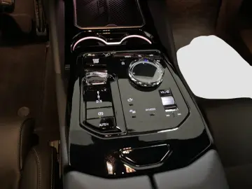 BMW 550e xDrive Limousine M Sport Driv.Assist.Prof