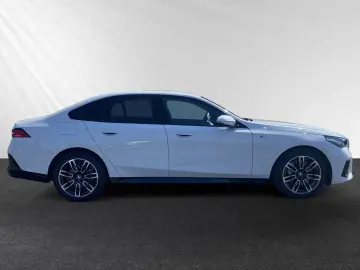 BMW 550e xDrive M Sport Bowers&Wilkins Autobahnass.