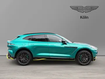 ASTON MARTIN DBX 707 AMR 23'' Podium Green…