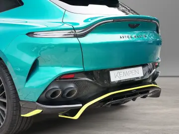 ASTON MARTIN DBX 707 AMR 23'' Podium Green…