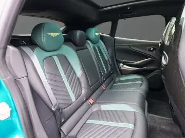 ASTON MARTIN DBX 707 AMR 23'' Podium Green…