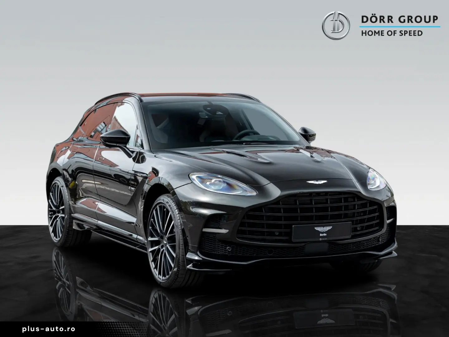 ASTON MARTIN DBX707   Carbon Trim   Privacy Glass