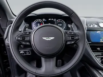 ASTON MARTIN DBX707   Carbon Trim   Privacy Glass