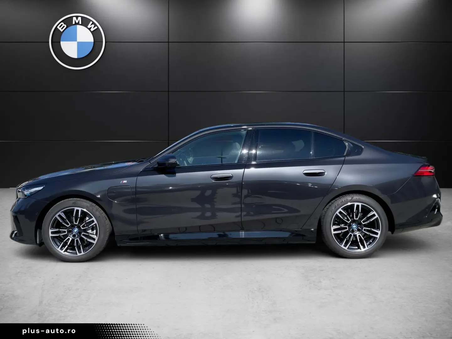 BMW 550e xDrive Limousine M Sport Pano DA Prof. B&W