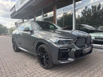 BMW X6 M50i Laser Massage Pano Harman Kardon