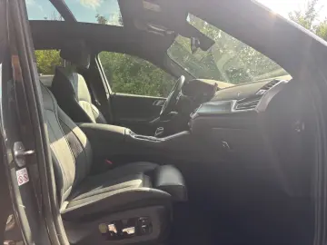 BMW X6 M50i Laser Massage Pano Harman Kardon