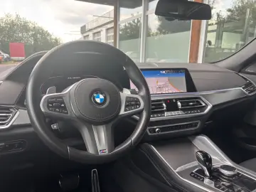 BMW X6 M50i Laser Massage Pano Harman Kardon