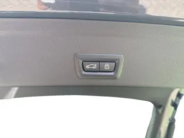 BMW X6 M50i Laser 360  STANDHZ HEAD-UP SITZBELÜFT BT