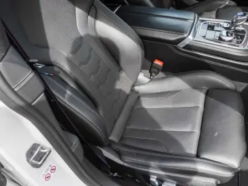 BMW M850 ixDrive Panorama Leder HUD 360Kamera eSitze