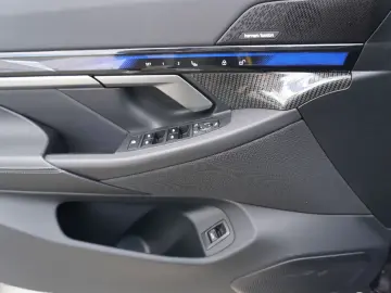 BMW i5 M60 xDrive