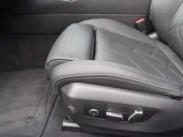 BMW i5 M60 xDrive