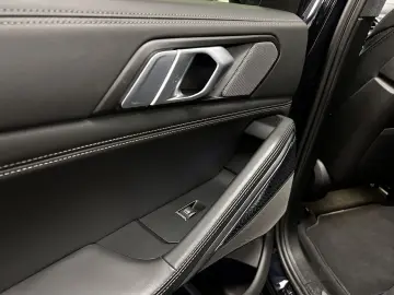 BMW X6 M50i M Sportpaket Pano. Laser Harman Kardon D