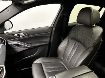 BMW X6 M50i M Sportpaket Pano. Laser Harman Kardon D
