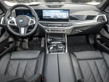 BMW X5 xDrive30d M Sport HUD PANO ACC AHK 360 KAM