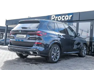 BMW X5 xDrive30d M Sport HUD PANO ACC AHK 360 KAM
