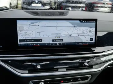 BMW X5 xDrive30d M Sport HUD PANO ACC AHK 360 KAM