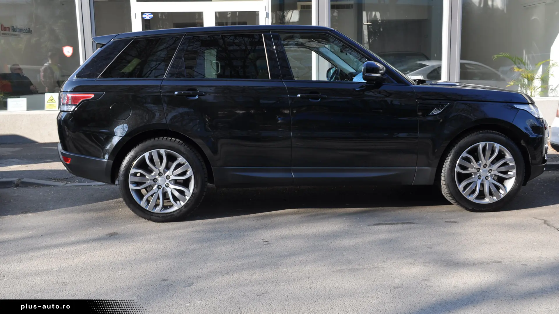 RANGE ROVER SPORT SE 3.0D IMPECABIL DOAR 94.000KM