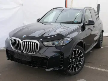 BMW X5 xDrive30d M Sport 21  AHK Pano Sitzbelüft H K