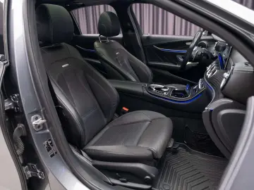Mercedes-Benz E 53 AMG