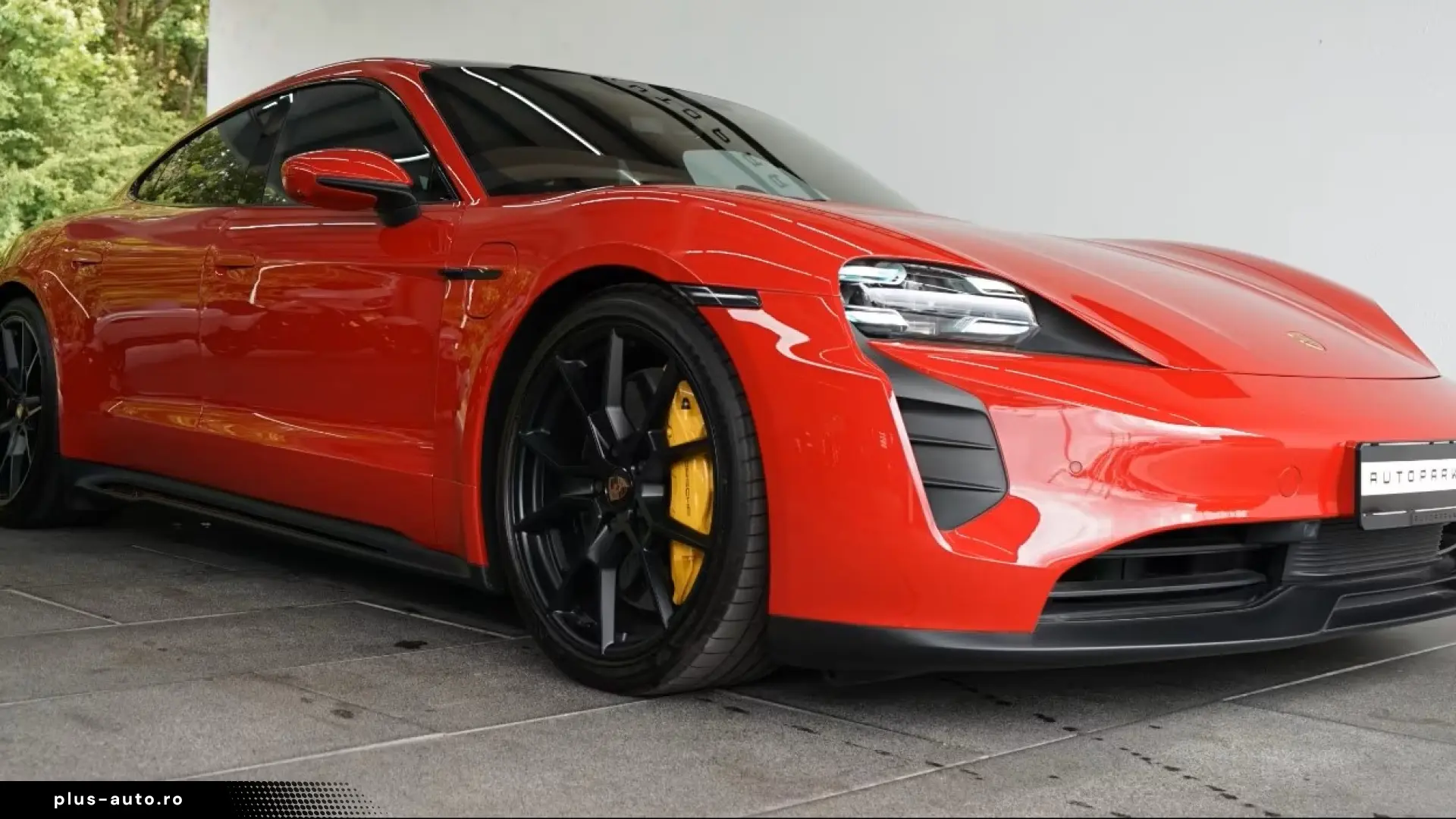 Porsche Taycan GTS 150KM BURMESTER PCCB P-DISPLAY