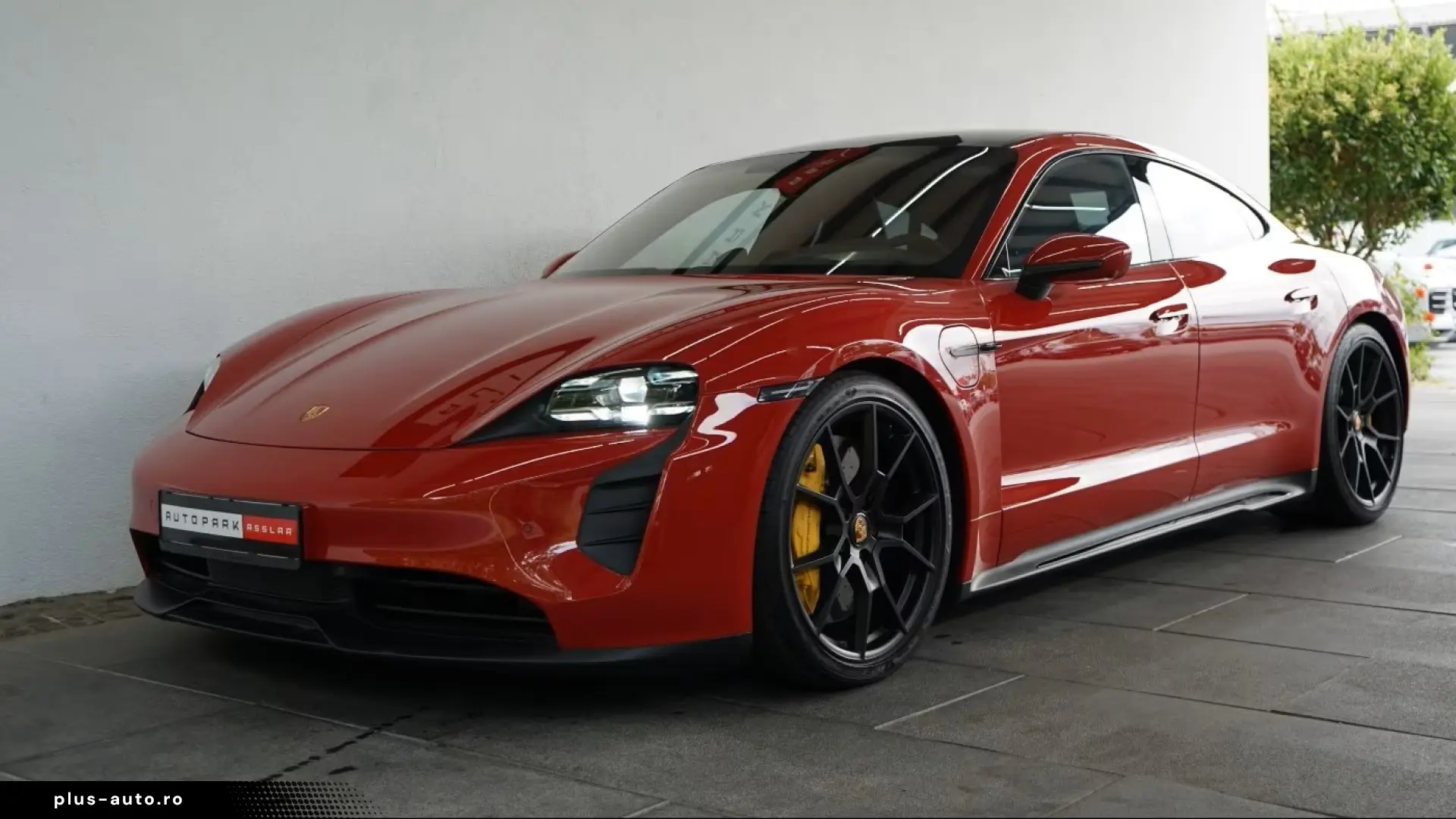 Porsche Taycan GTS 150KM BURMESTER PCCB P-DISPLAY