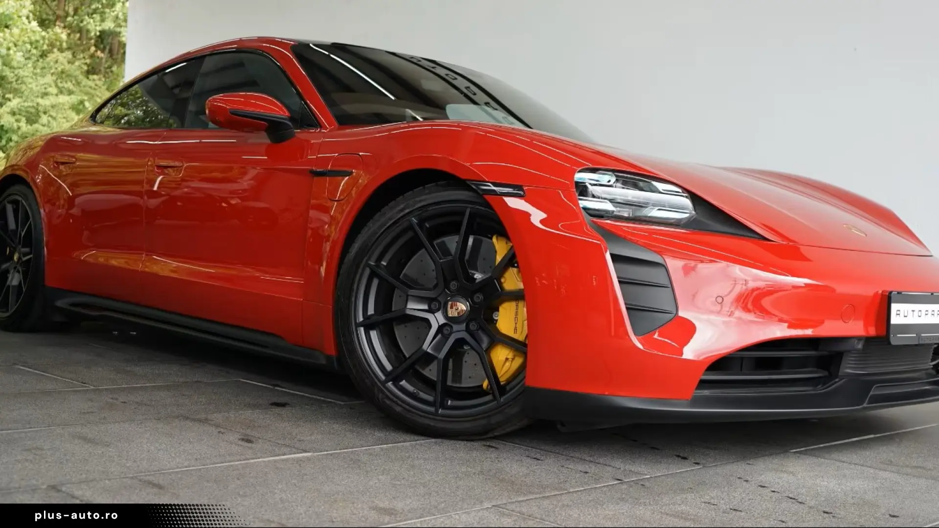 Porsche Taycan GTS 150KM BURMESTER PCCB P-DISPLAY