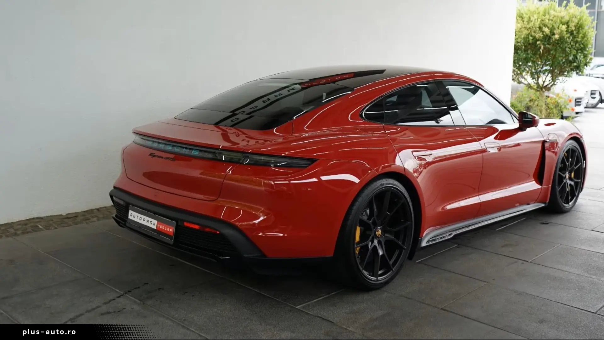 Porsche Taycan GTS 150KM BURMESTER PCCB P-DISPLAY