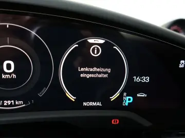 Porsche Taycan GTS 150KM BURMESTER PCCB P-DISPLAY