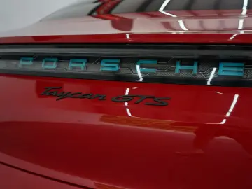 Porsche Taycan GTS 150KM BURMESTER PCCB P-DISPLAY