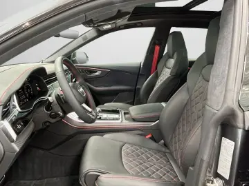 AUDI Q8 60 TFSI e quattro