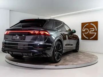 AUDI Q8 60 TFSI E Quattro S-Edition Competition