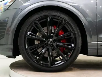 AUDI Q8 60 TFSI E Quattro S-Edition Competition
