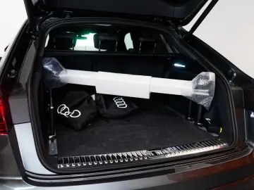 AUDI Q8 60 TFSI E Quattro S-Edition Competition