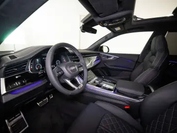 AUDI Q8 60 TFSI E Quattro S-Edition Competition