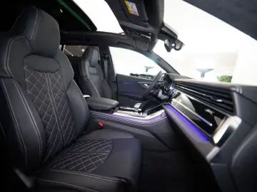 AUDI Q8 60 TFSI E Quattro S-Edition Competition