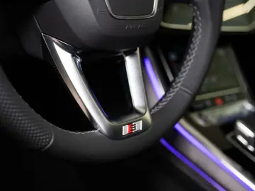 AUDI Q8 60 TFSI E Quattro S-Edition Competition