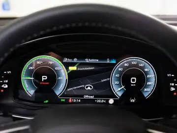 AUDI Q8 60 TFSI E Quattro S-Edition Competition