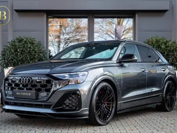 AUDI Q8 60 TFSI e Competition 490pk  Carbon  Full-opt