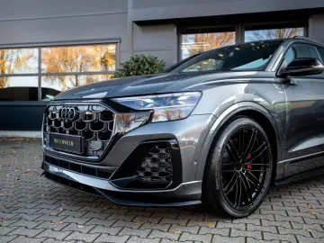 AUDI Q8 60 TFSI e Competition 490pk  Carbon  Full-opt