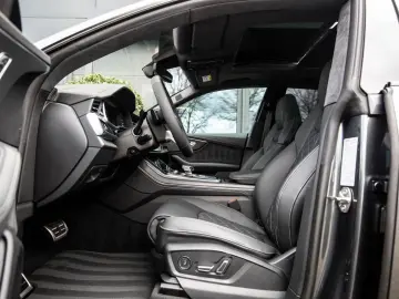 AUDI Q8 60 TFSI e Competition 490pk  Carbon  Full-opt