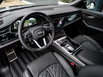 AUDI Q8 60 TFSI e Competition 490pk  Carbon  Full-opt