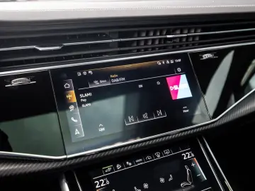 AUDI Q8 60 TFSI e Competition 490pk  Carbon  Full-opt